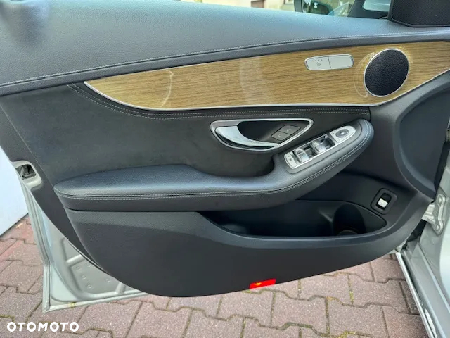 Mercedes-Benz Klasa C 180 7G-TRONIC - 11