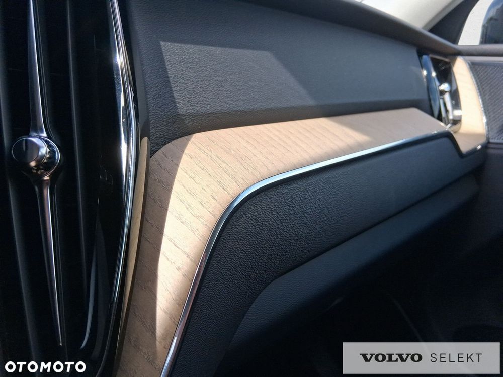 Volvo XC 60 - 26