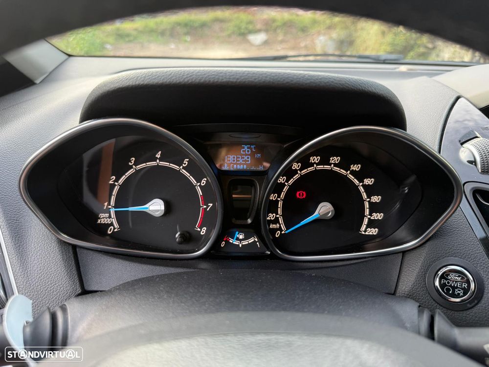 Ford B-Max - 17