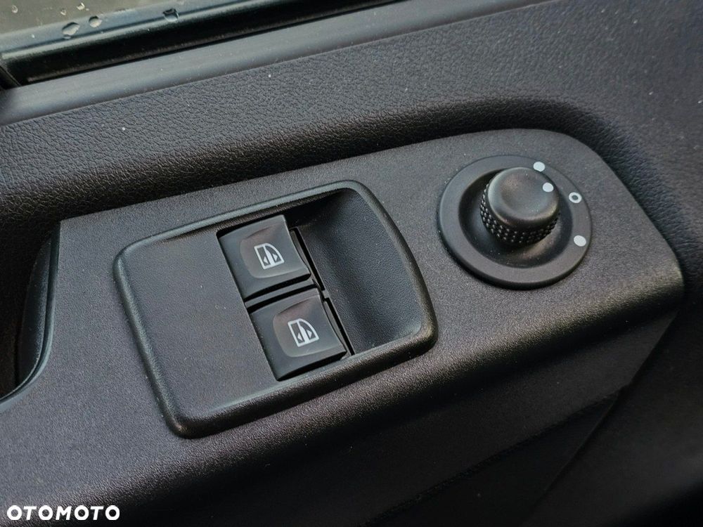 Renault Trafic - 8