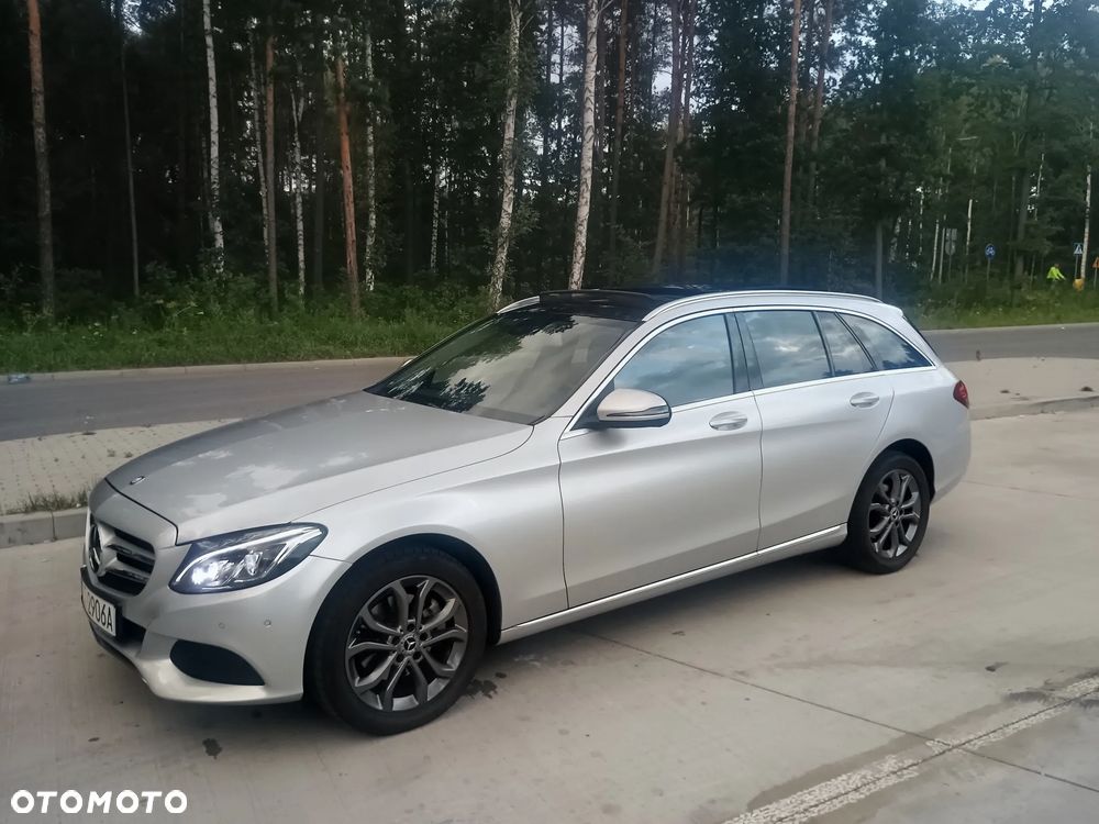 Mercedes-Benz Klasa C 200 4Matic 9G-TRONIC Avantgarde - 16