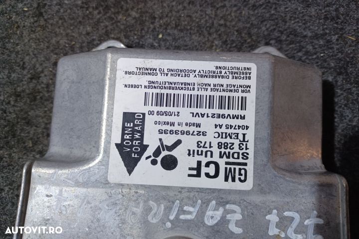 Calculator airbag 13288173 Opel Zafira Family [facelift] [2008 - 2015 - 4