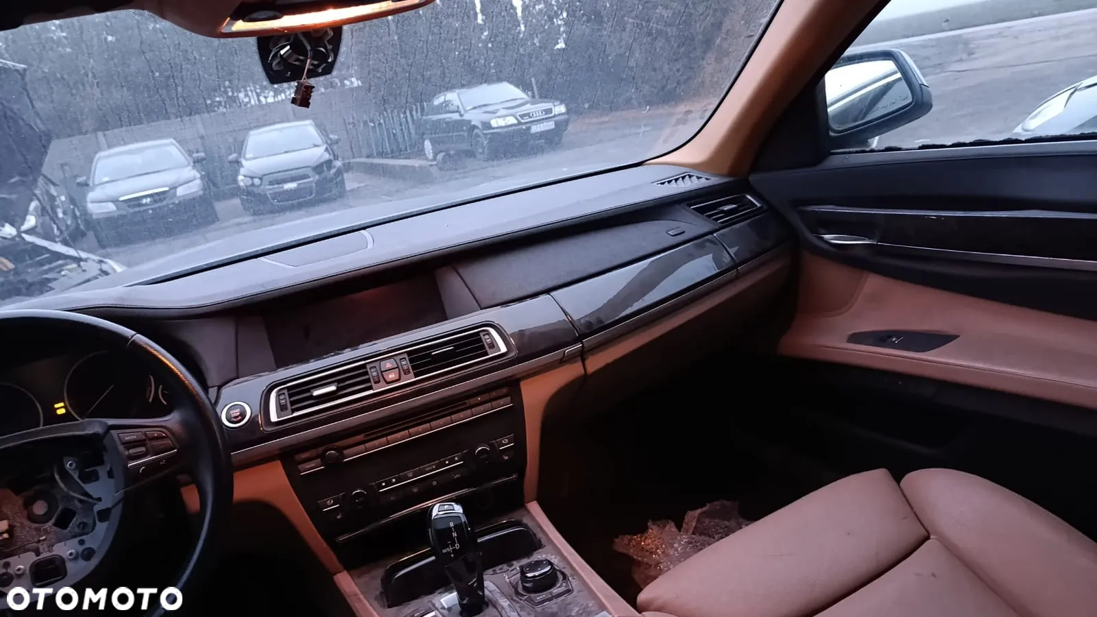 33113 BMW 7 F02 Alpina 2011 rok NA CZĘŚCI silnik 4.4 V8 N63B4400 408 KM skrzynia GA6HP26Z lakier A52 - 16