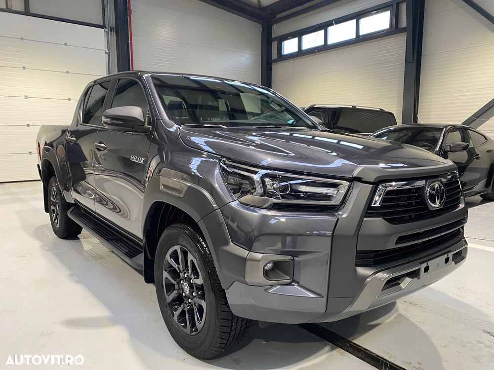 Toyota Hilux 2.8D 204CP 4x4 Double Cab AT MHEV Invincible - 1
