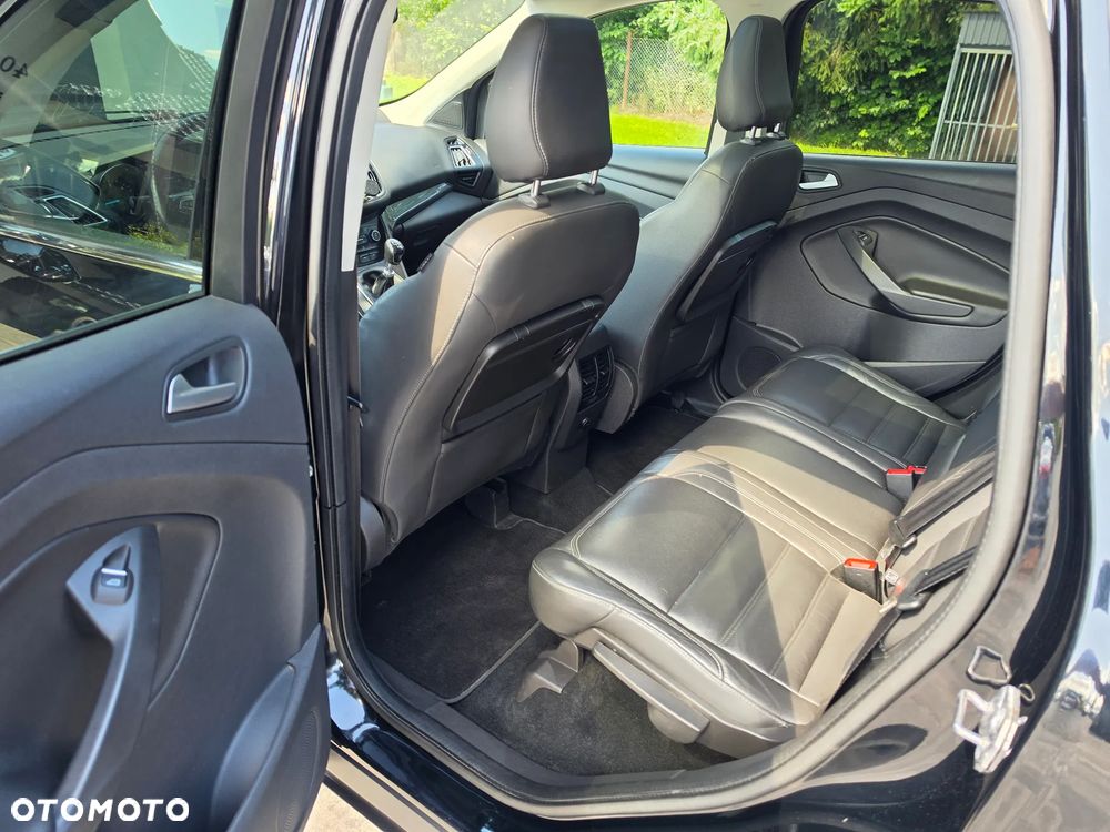 Ford Kuga 2.0 TDCi 4x4 Titanium - 11