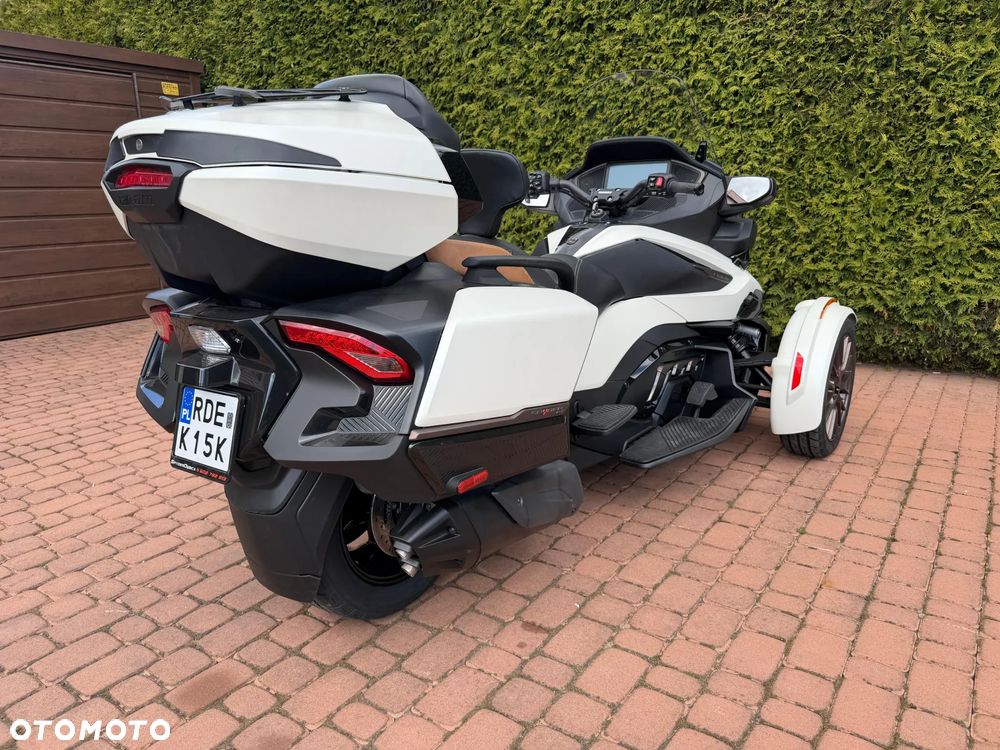 Can-Am Spyder - 6