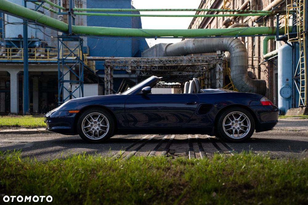Porsche Boxster - 11