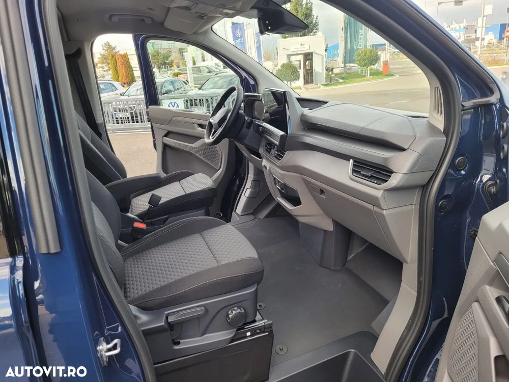 Volkswagen Caravelle - 9