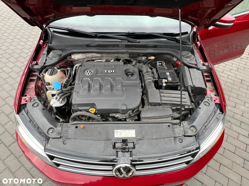 Volkswagen Jetta 2.0 TDI BlueMotion Technologie - 9