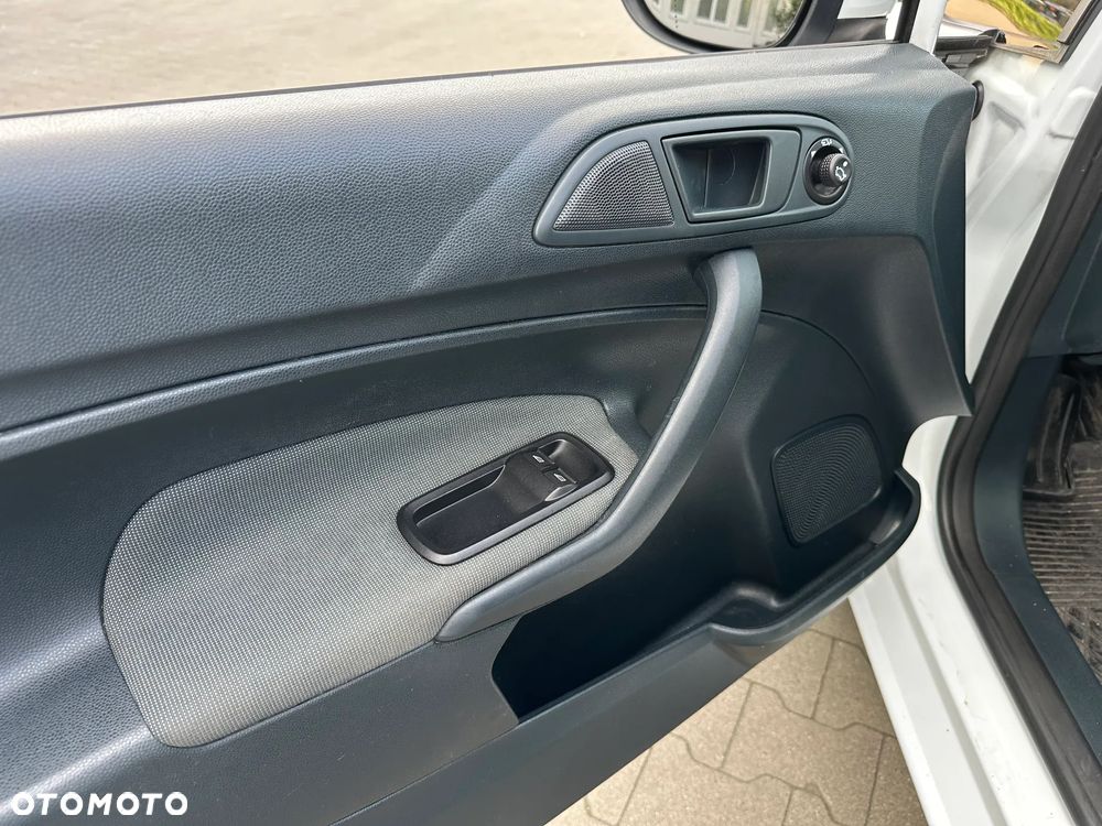 Ford Fiesta 1.4 TDCi Trend - 12