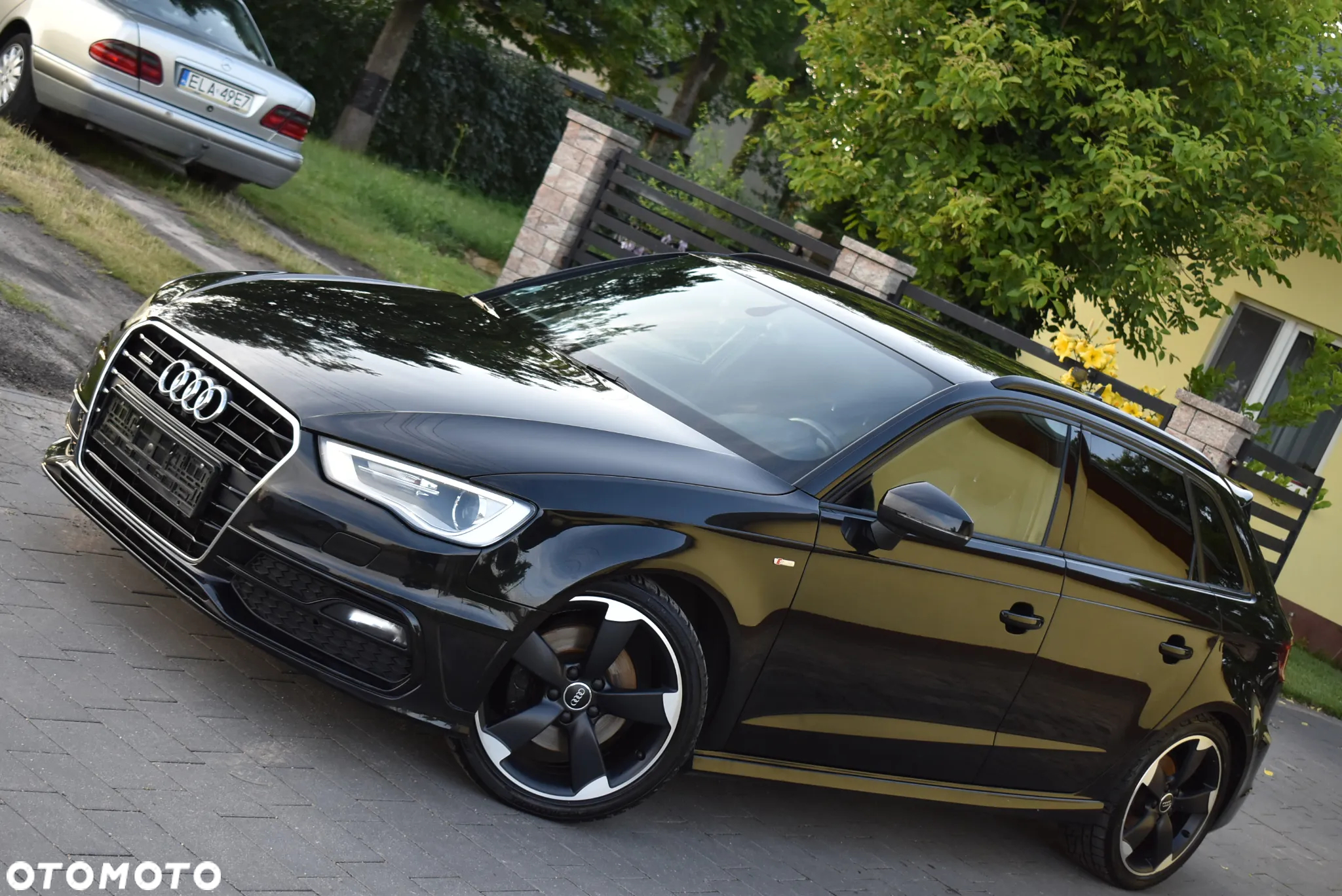 Audi A3 2.0 TDI Sportback quattro S line Sportpaket - 2