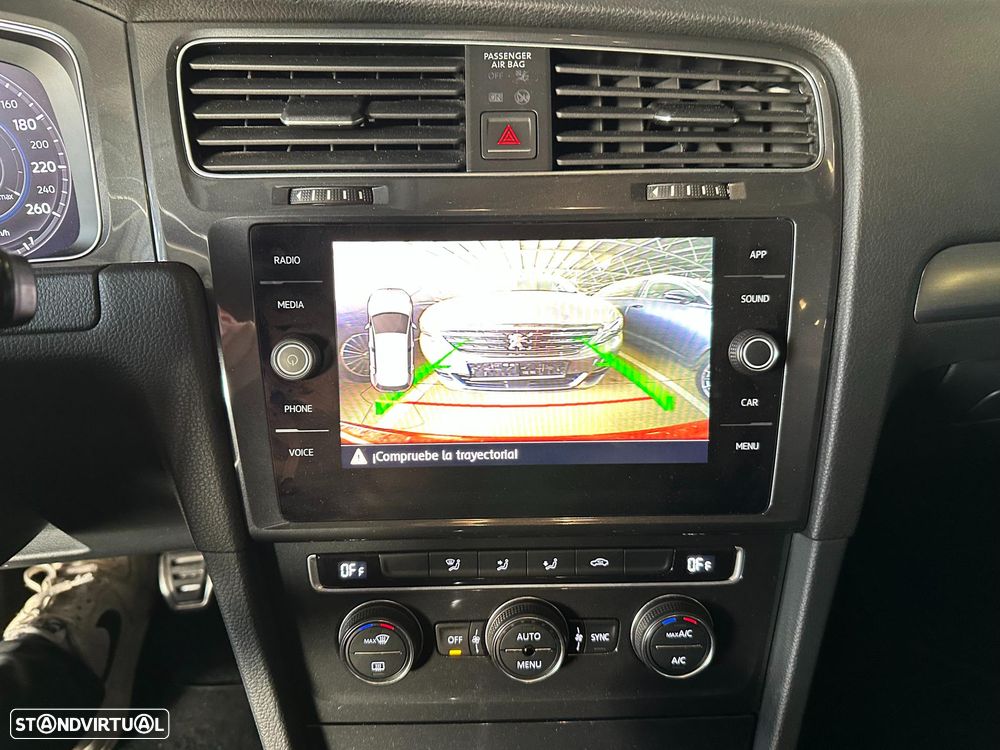 VW Golf 1.0 TSI R-Line - 10