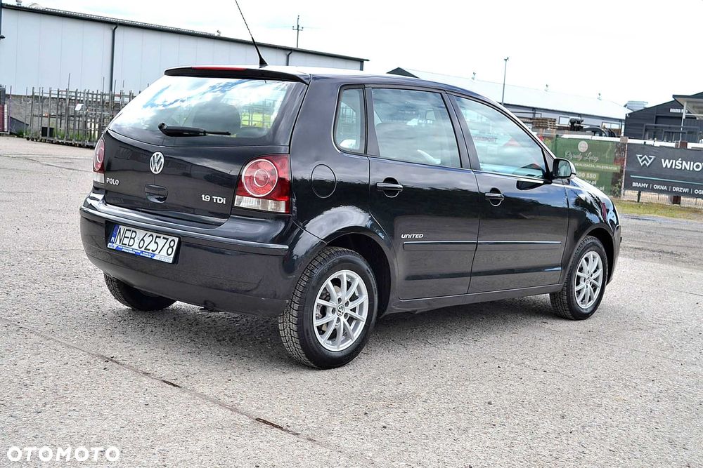 Volkswagen Polo - 5