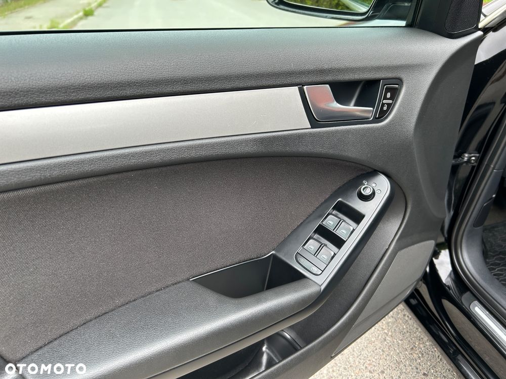 Audi A4 Avant 2.0 TDI - 34