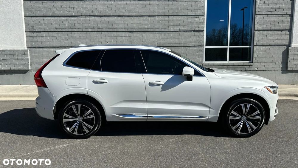 Volvo XC 60 B6 B AWD Momentum - 5