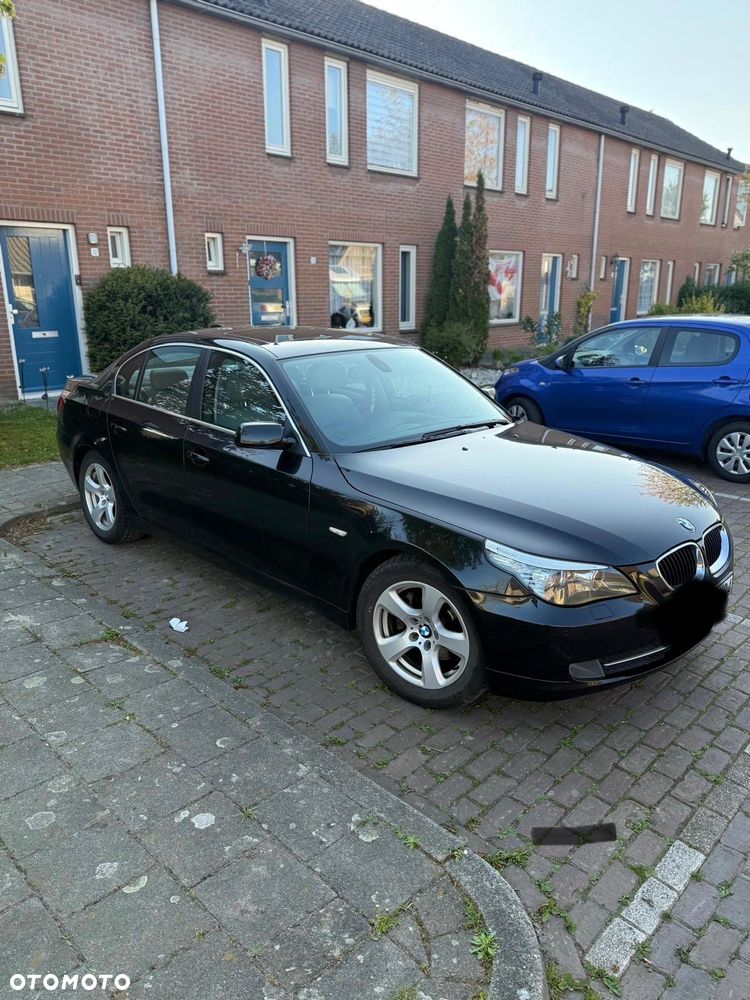 BMW Seria 5 520d - 2