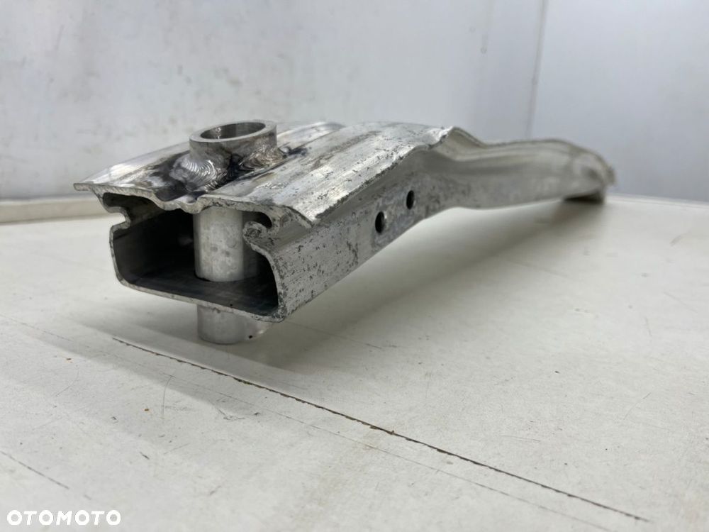 Belka zderzaka Porsche Macan 95b 14r.- przednie wzmocnienie pasa PRAWA strefa zgniotu przód - 2