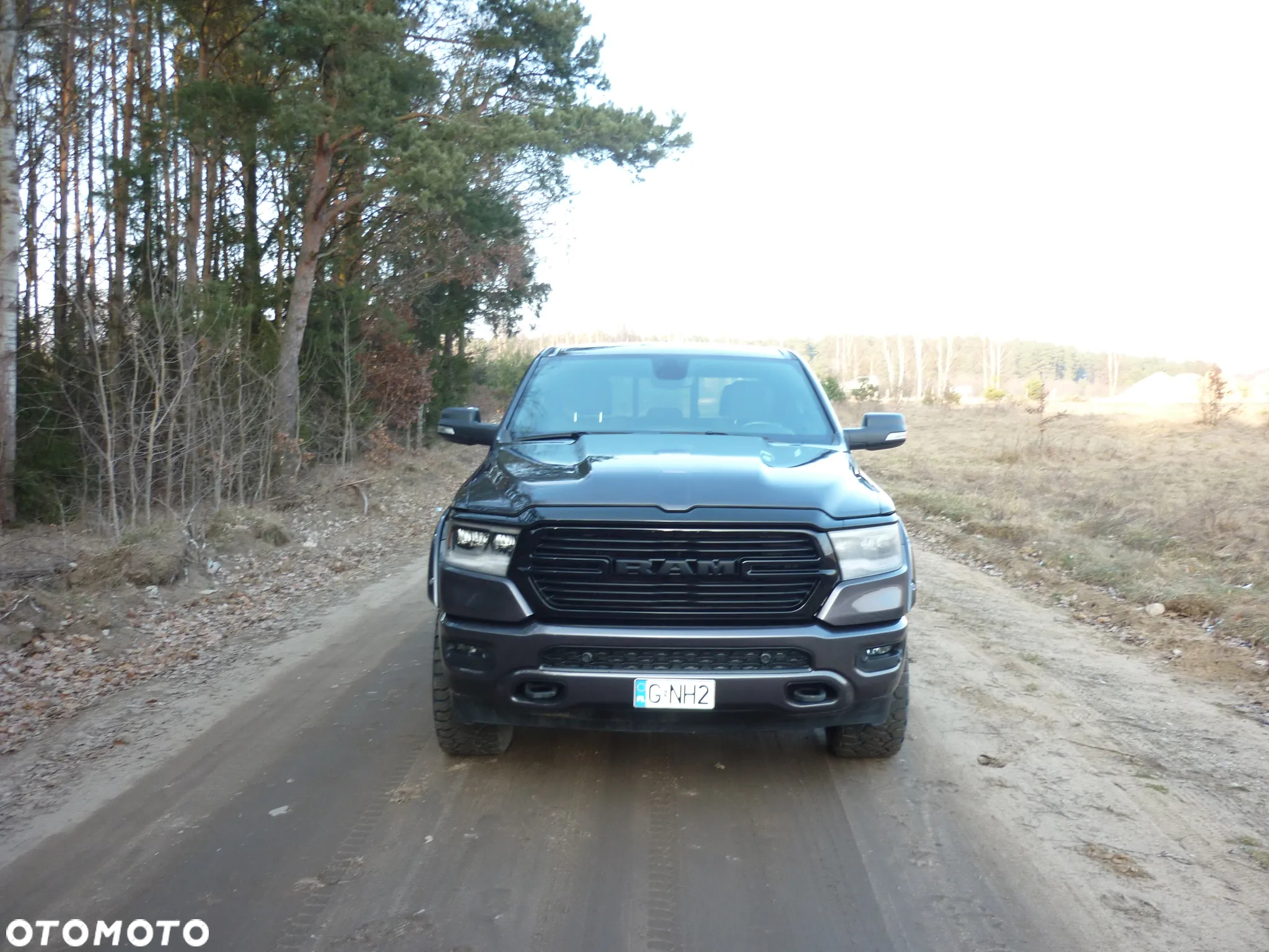 Dodge RAM 1500 5.7 4x4 - 3