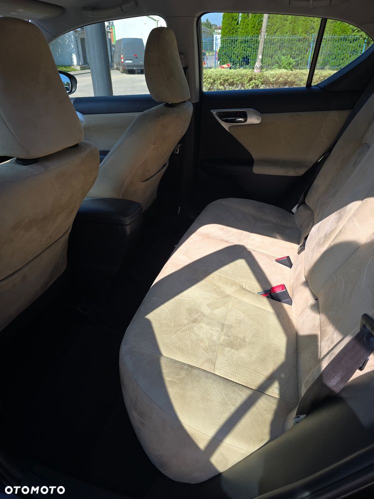 Lexus CT 200h Classic - 8