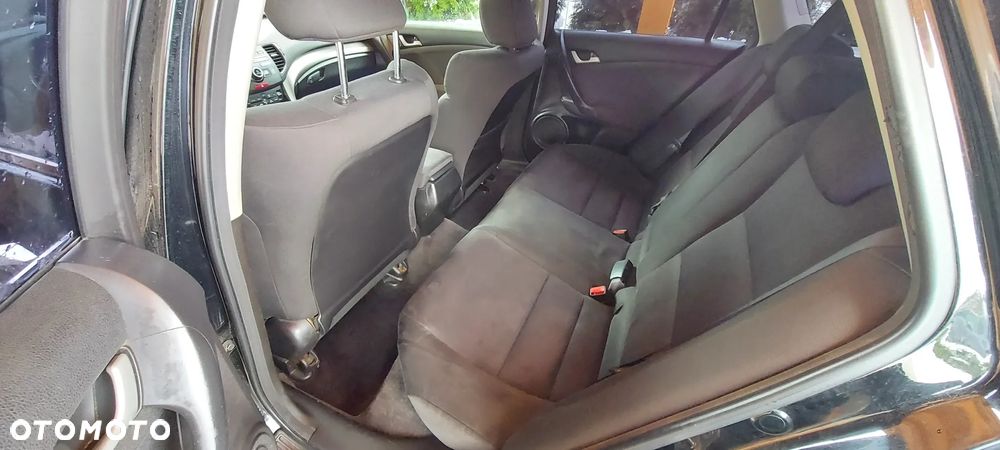 Honda Accord 2.2d Executive - 12