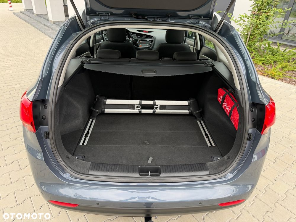 Kia Ceed 1.6 GDI Platinum Edition - 28