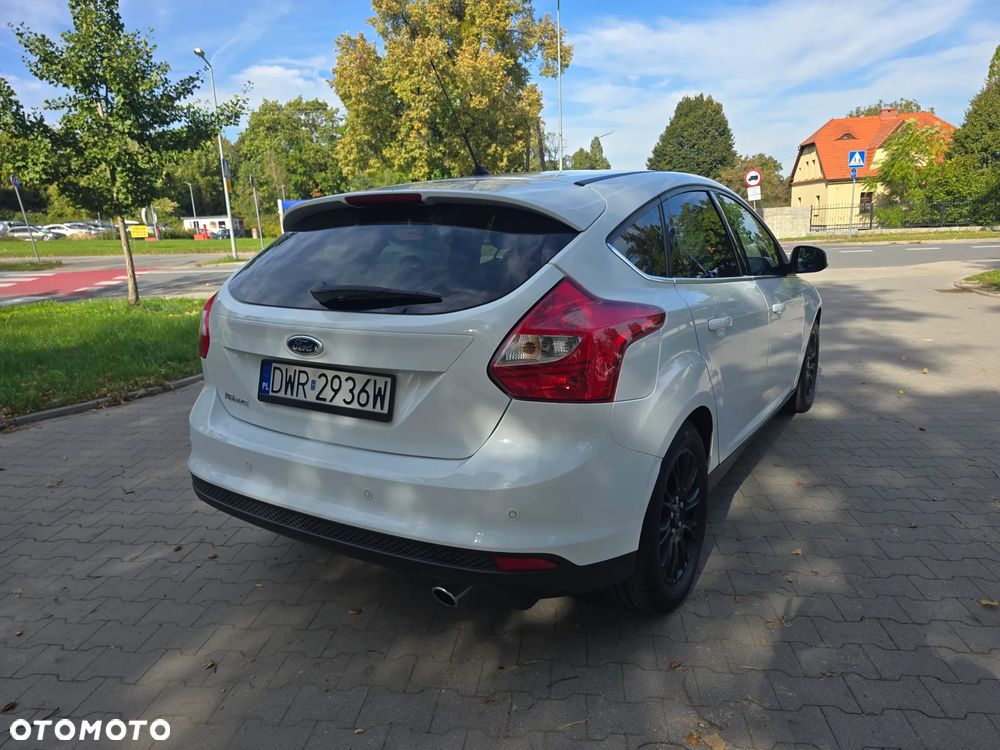 Ford Focus - 22