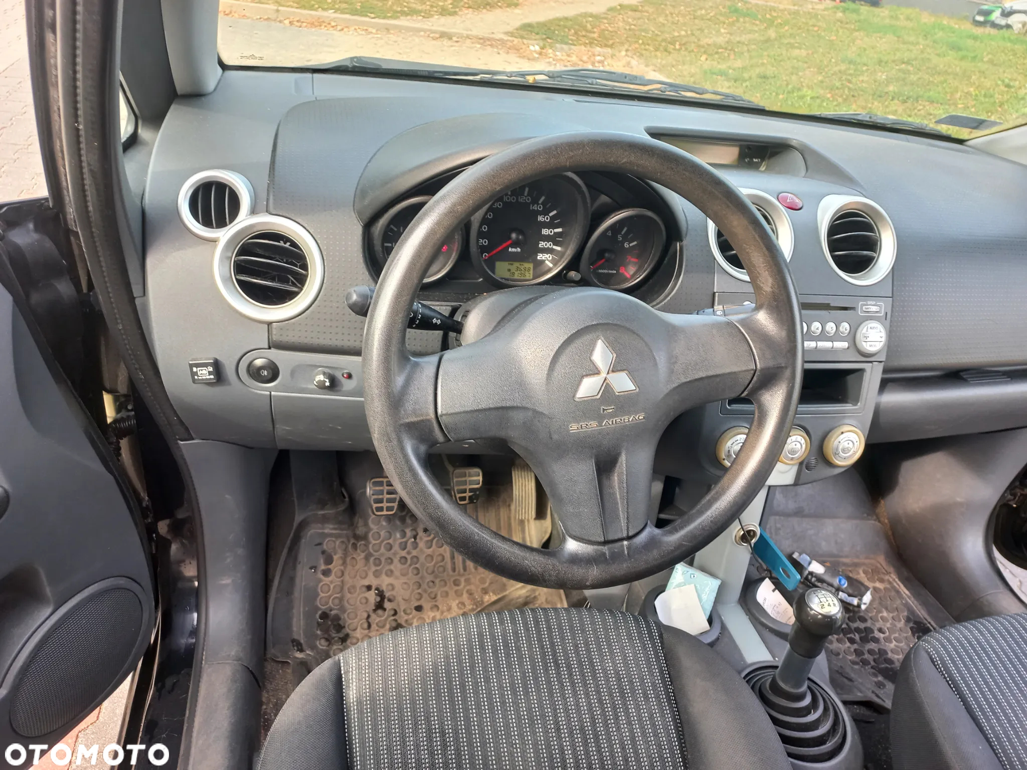 Mitsubishi Colt 1.3 ZEN - 9