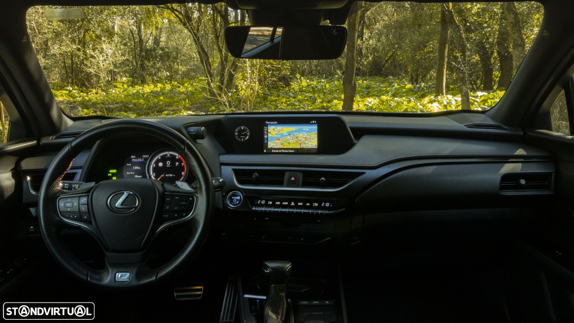 Lexus UX 250h F Sport - 9