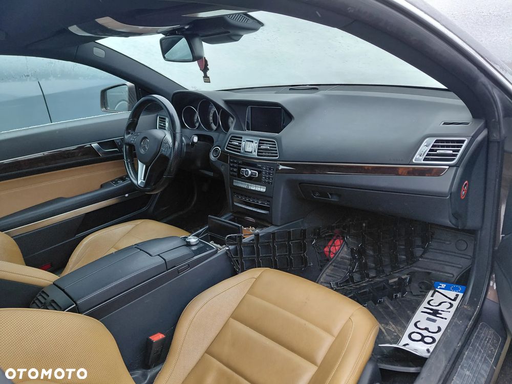 Mercedes-Benz Klasa E - 7