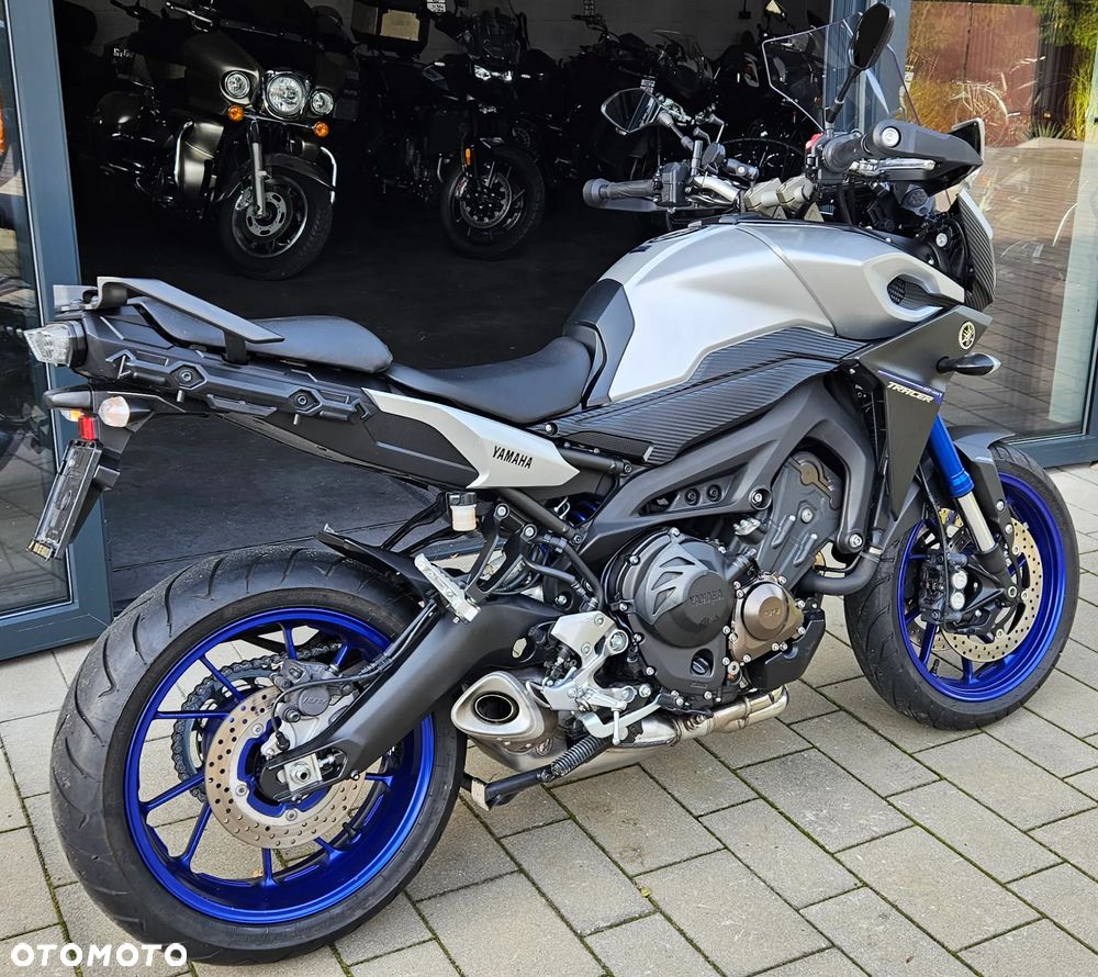 Yamaha MT - 9