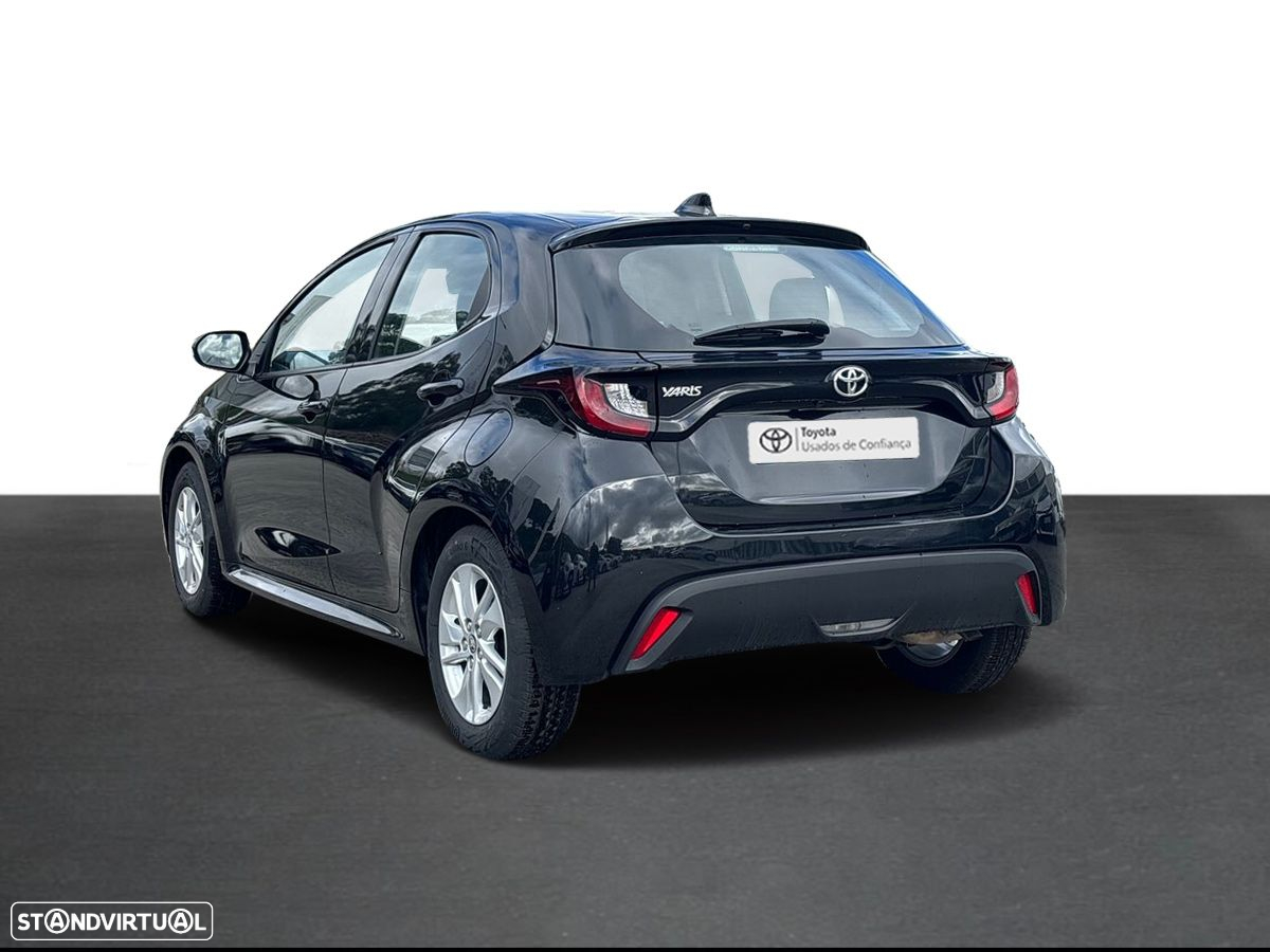 Toyota Yaris 1.0 VVT-i Comfort Plus - 2