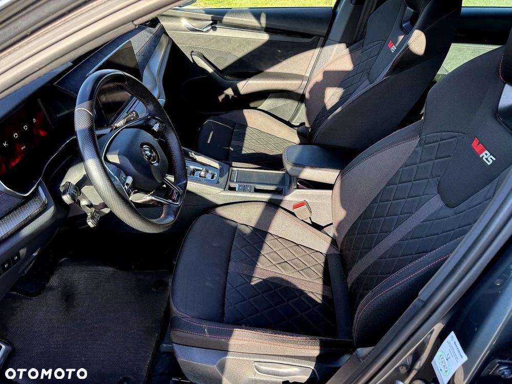 Skoda Octavia 2.0 TDI DSG RS Plus - 7
