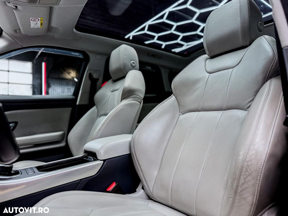 Land Rover Range Rover Evoque 2.0 D150 SE - 9