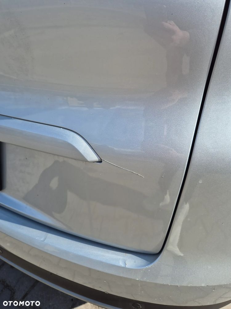 Renault Grand Scenic - 21