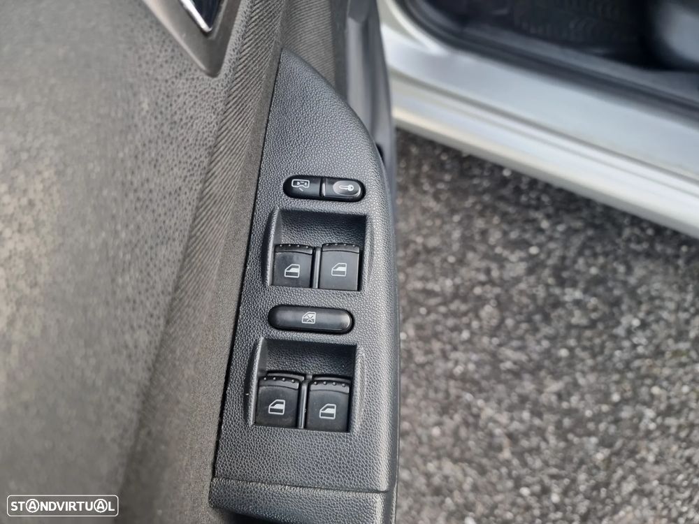 Skoda Fabia Break 1.2 Active - 9