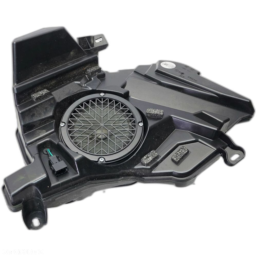 GŁOŚNIK SUBWOOFER TUBA AUDI A5 8F CABRIO 8F0035382 - 1