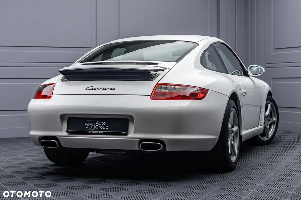 Porsche 911 Carrera Tiptronic S - 3