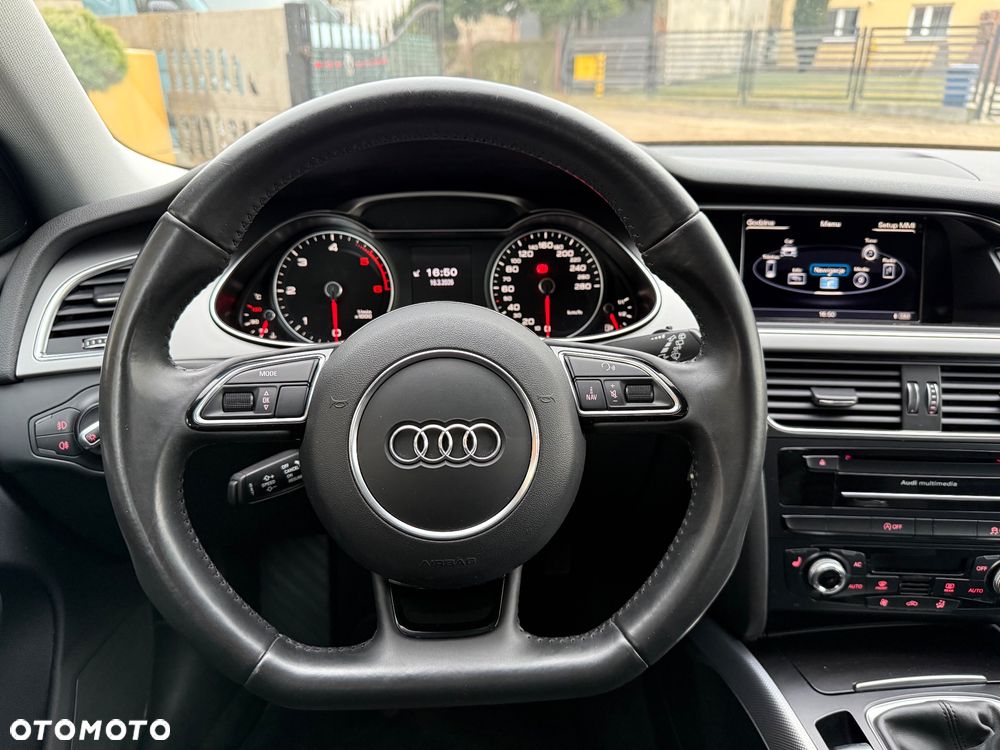 Audi A4 Avant 2.0 TDI DPF S line Sportpaket - 14