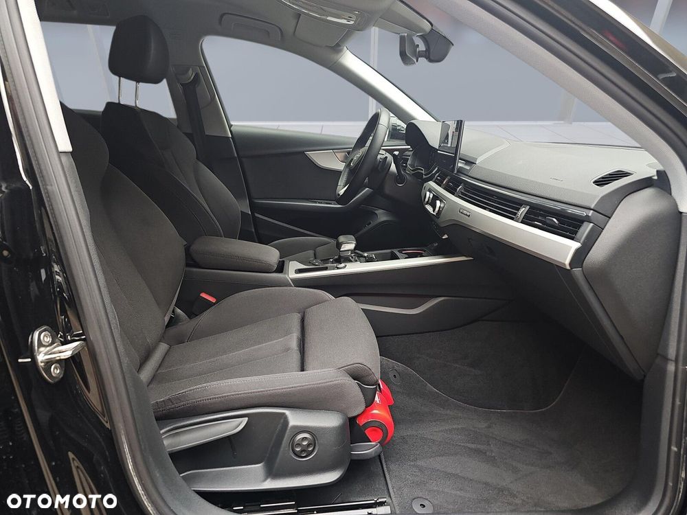 Audi A4 Avant 40 TFSI mHEV Quattro S tronic - 9
