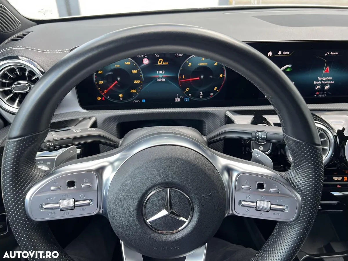 Mercedes-Benz CLA 200 d Coupe Aut. - 11