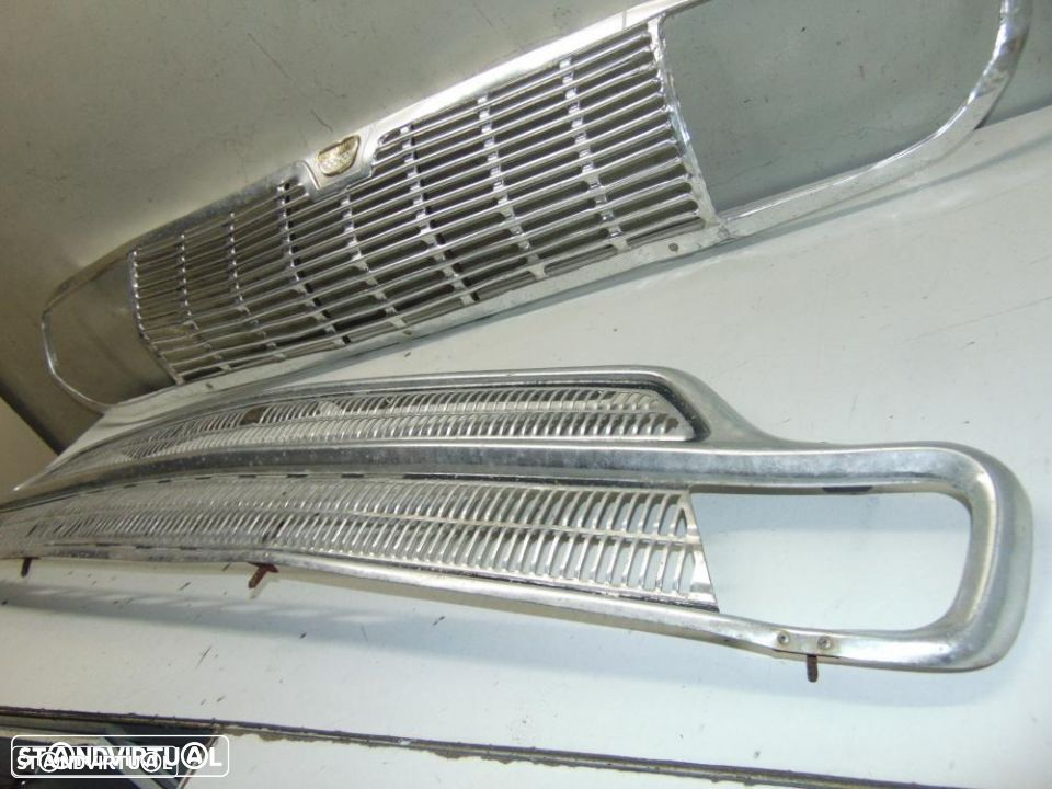 Ford Cortina grelha frontal - 3