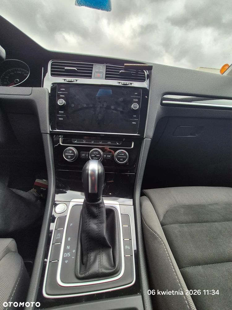 Volkswagen Golf Variant 1.5 TSI BMT Evo Highline DSG - 8