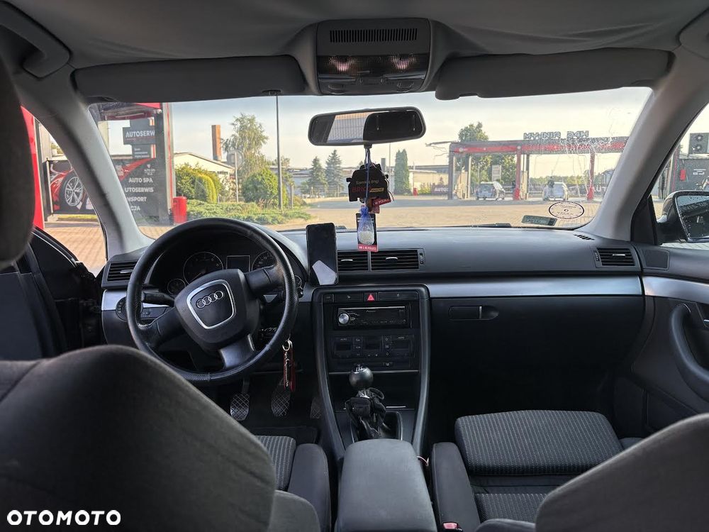Audi A4 Avant 1.8T - 4