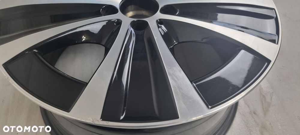 FELGA MERCEDES E-KLASA W213 8X18 5X112 ET43 66,6 A2134013700 - 6