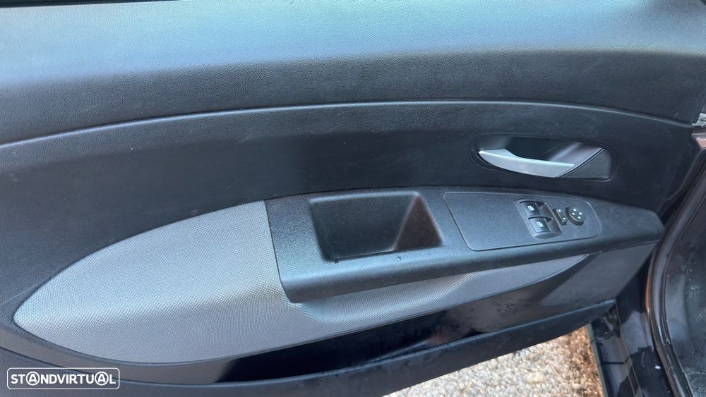 Fiat Grande Punto 1.2 Active 280 - 13