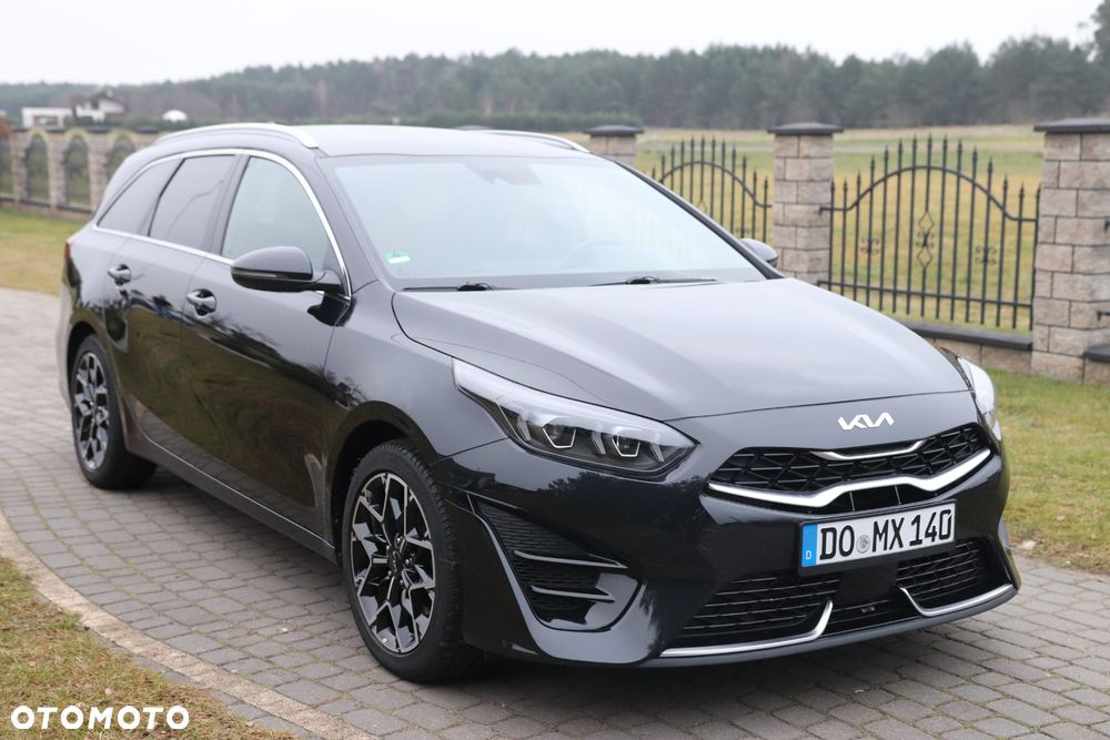 Kia Ceed 1.5 T-GDI DCT7 OPF GT Line - 4