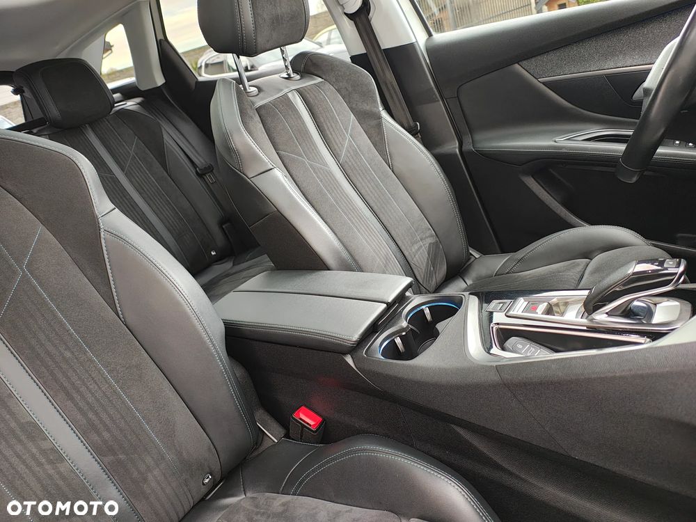 Peugeot 3008 BlueHDi 180 Stop & Start EAT8 Crossway - 38