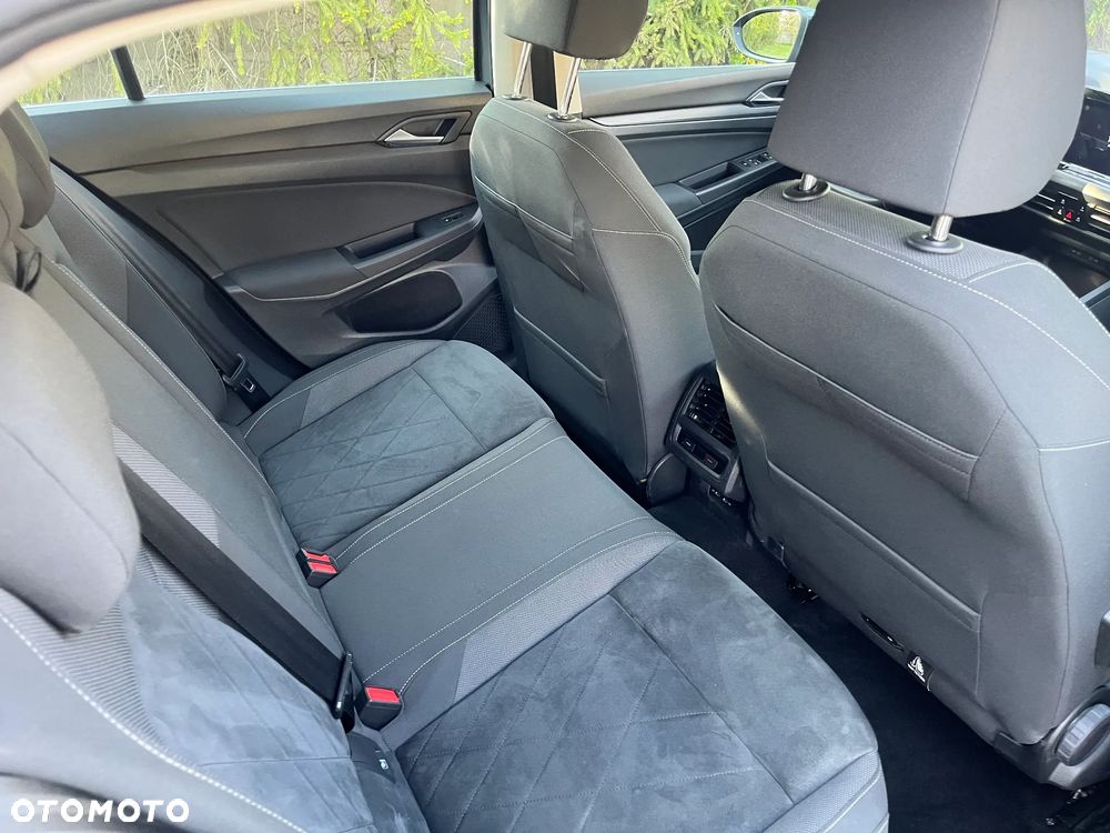 Volkswagen Golf 1.4 eHybrid OPF DSG Style - 7