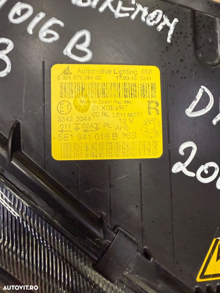 Far dreapta bixenon SKODA OCTAVIA 3 an 2012-2016 cod 5E1941016B - 4