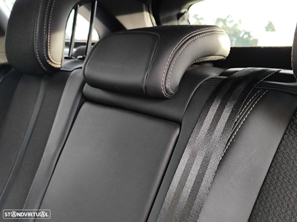 Peugeot 3008 1.6 Hybrid GT e-EAT8 - 15